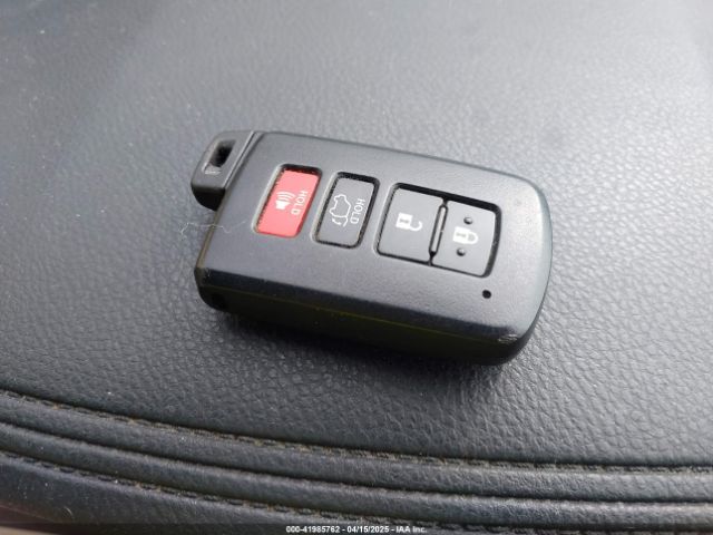 5TDJKRFH2ES062665 Toyota Highlander Xle V6
