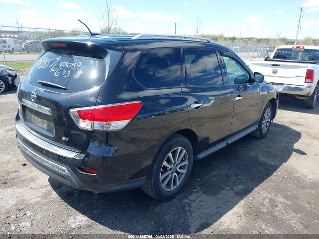 5N1AR2MNXGC637364 Nissan Pathfinder Sv