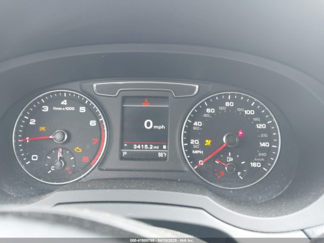 WA1GCCFS5HR015837 Audi Q3 2.0t Premium