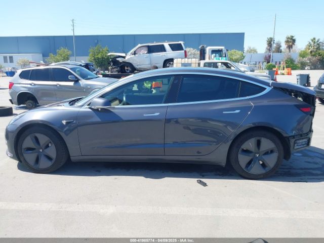 5YJ3E1EAXJF041373 Tesla Model 3 Long Range/mid Range