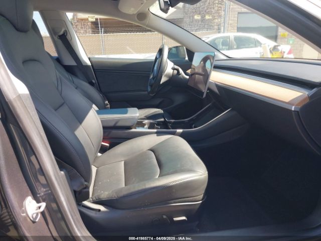 5YJ3E1EAXJF041373 Tesla Model 3 Long Range/mid Range