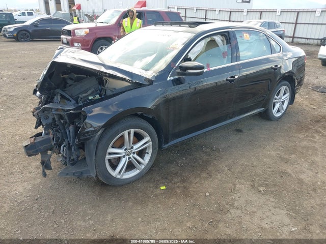 1VWBT7A30EC047968 Volkswagen Passat 1.8t Se