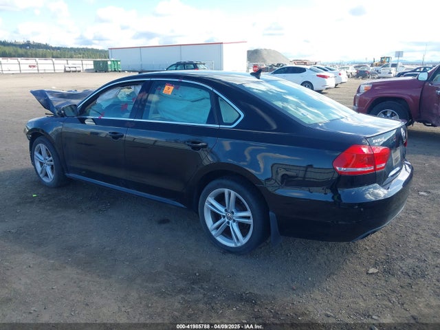 1VWBT7A30EC047968 Volkswagen Passat 1.8t Se