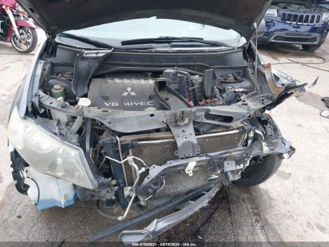 2007 MITSUBISHI OUTLANDER JA4MT31XX7Z000366 Photo 9