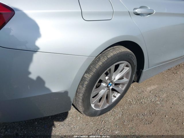 WBA8A9C5XGK619146 BMW 320i