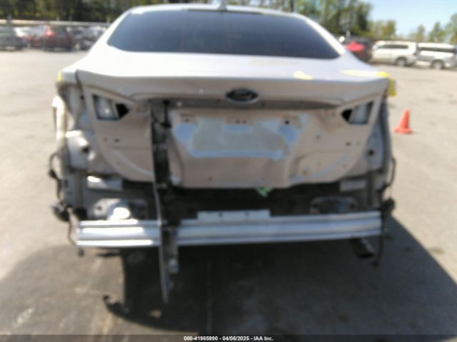 3FA6P0HD2KR186307 Ford FUSION SE