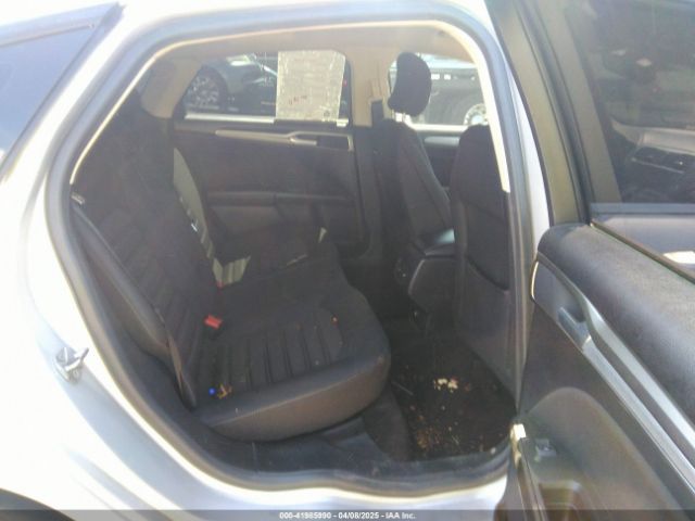 3FA6P0HD2KR186307 Ford FUSION SE