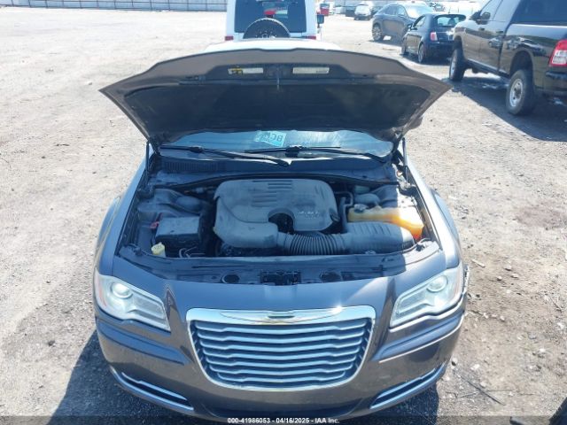 2C3CCAAG3EH237157 Chrysler 300