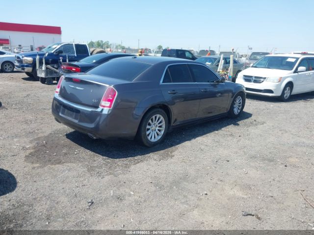 2C3CCAAG3EH237157 Chrysler 300