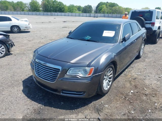 2C3CCAAG3EH237157 Chrysler 300
