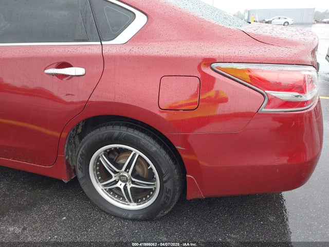 Nissan Altima 2.5 S 2015 1N4AL3AP0FC443304 Image 12