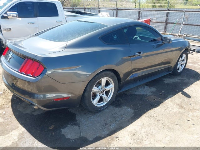 Ford Mustang V6 2015 1FA6P8AM8F5394659 Image 4