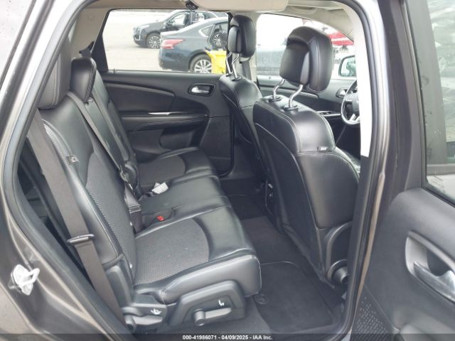 3C4PDCGG9HT613272 Dodge Journey Crossroad Plus