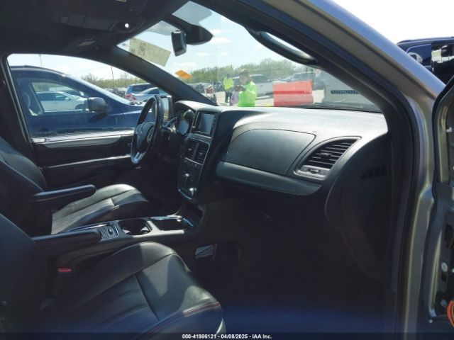 2C4RDGEG8KR769767 Dodge Grand Caravan Gt