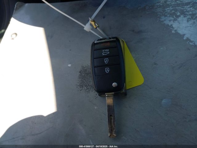 5XXGT4L3XLG388943 KIA Optima Lx