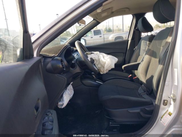 3N1CP5CU4KL516620 Nissan KICKS S