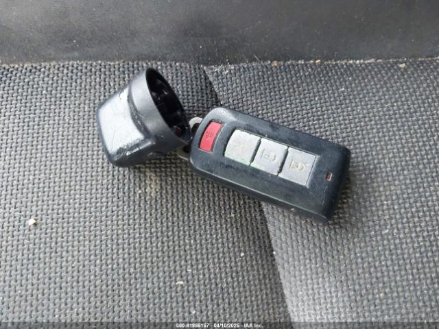 2009 MITSUBISHI OUTLANDER JA4LT31W39Z010212 Photo 10