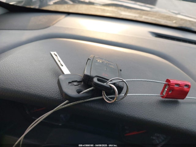 3GCUKREC2HG424158 Chevrolet Silverado 1500 2lt