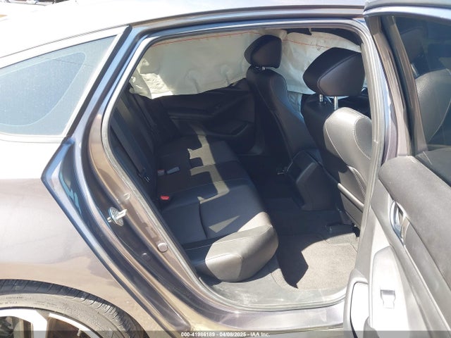 1HGCV1F31KA082048 Honda Accord Sport
