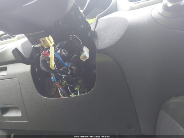 5XYPGDA34HG214036 KIA Sorento 2.4l Lx