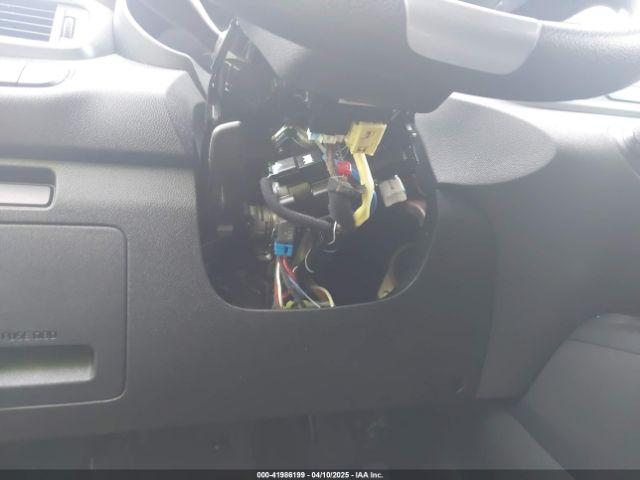 5XYPGDA34HG214036 KIA Sorento 2.4l Lx