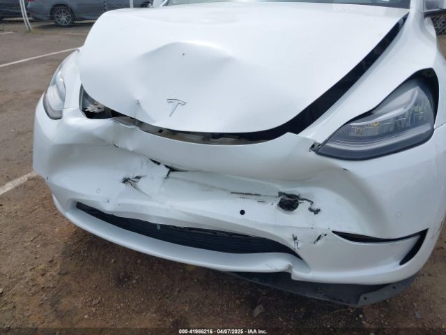 7SAYGDEE2NF403354 Tesla Model Y Long Range Dual Motor All-wheel Drive