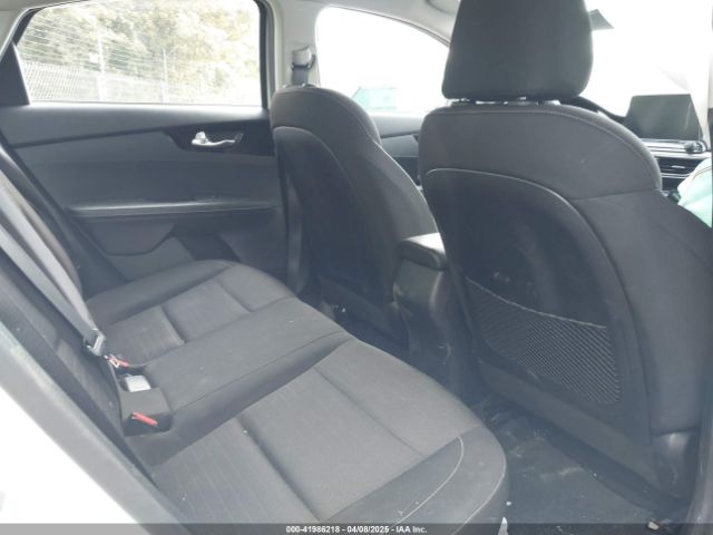 3KPF34AD3KE124249 KIA FORTE S