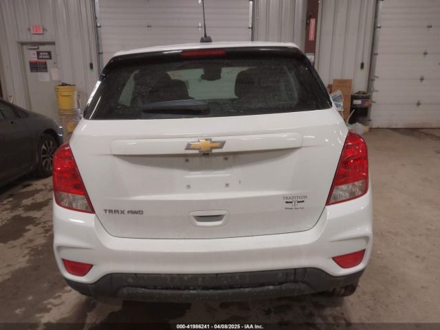 KL7CJNSB2JB694599 Chevrolet TRAX LS