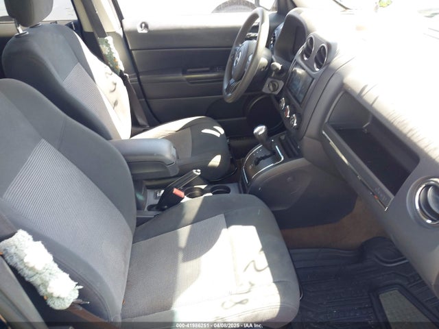1C4NJRBB7HD144753 Jeep Patriot Sport 4x4