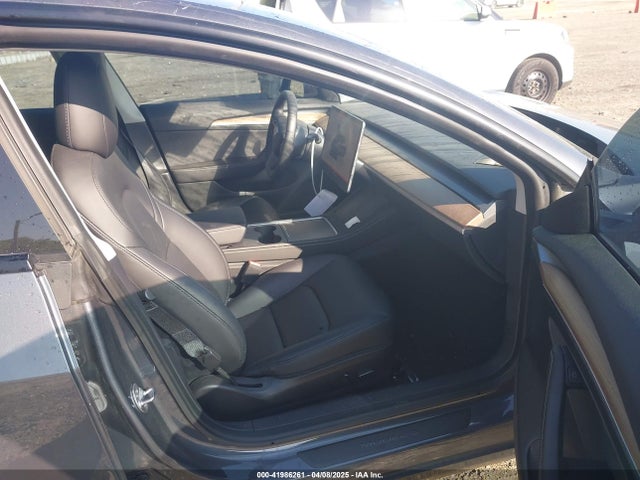 2023 TESLA MODEL 3 5YJ3E1EA5PF417664 Photo 4