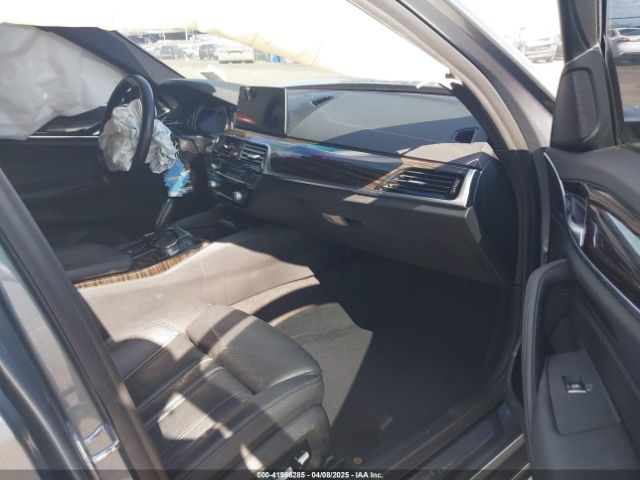 2018 BMW 530I WBAJA7C54JWA74490 Photo 4