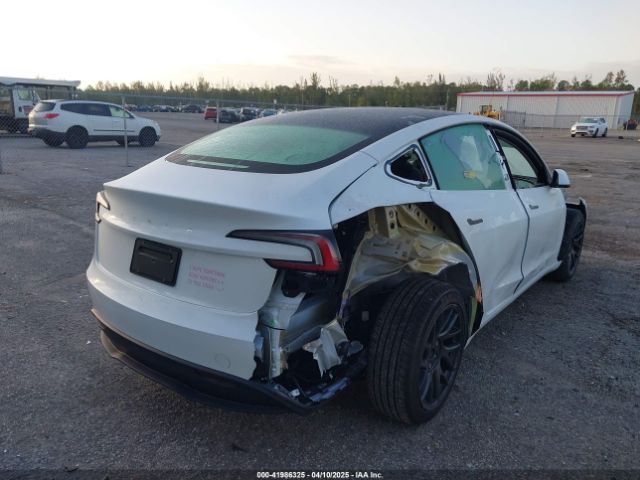 5YJ3E1EA8RF848616 Tesla 2024
