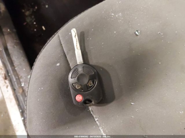 1FMCU9GX1EUD67624 Ford ESCAPE SE
