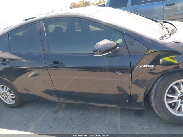 JTDKARFU0K3087064 Toyota Prius L Eco