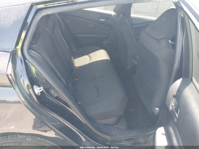 JTDKARFU0K3087064 Toyota Prius L Eco