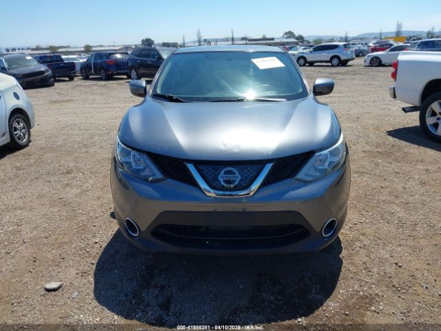 JN1BJ1CP4JW184672 Nissan Rogue Sport S