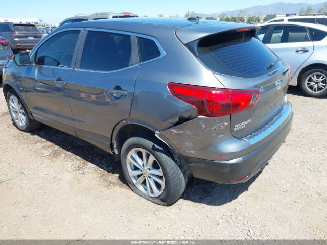 JN1BJ1CP4JW184672 Nissan Rogue Sport S