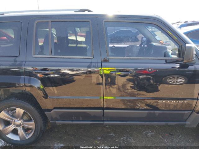 1C4NJPBA3GD747922 Jeep Patriot Sport Se