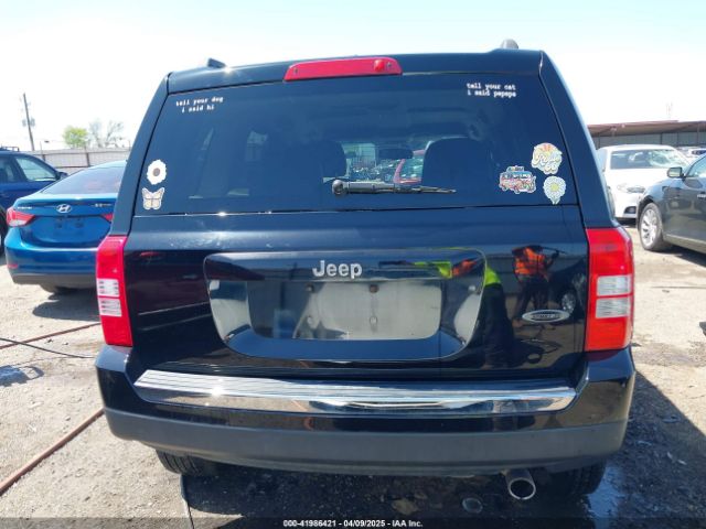1C4NJPBA3GD747922 Jeep Patriot Sport Se