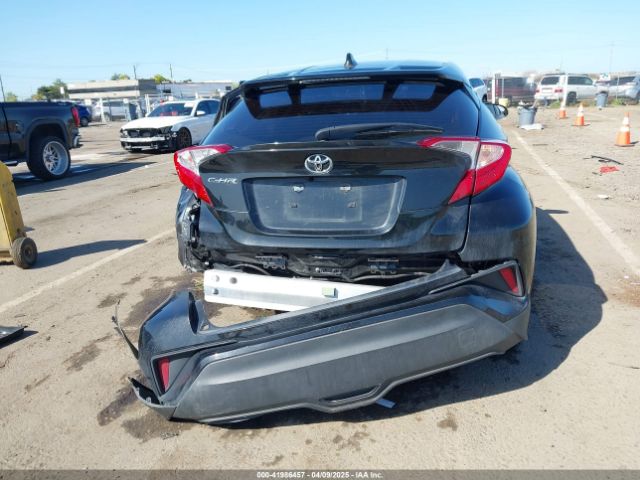 JTNKHMBX9L1063563 Toyota C-HR XLE
