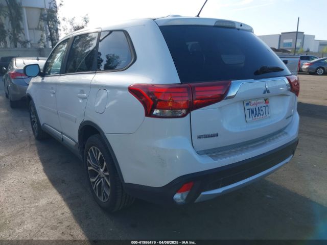 JA4AD2A36GZ062256 Mitsubishi Outlander Es