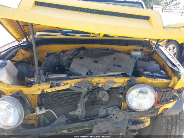 2007 TOYOTA FJ CRUISER JTEZU11F770003827 Photo 9