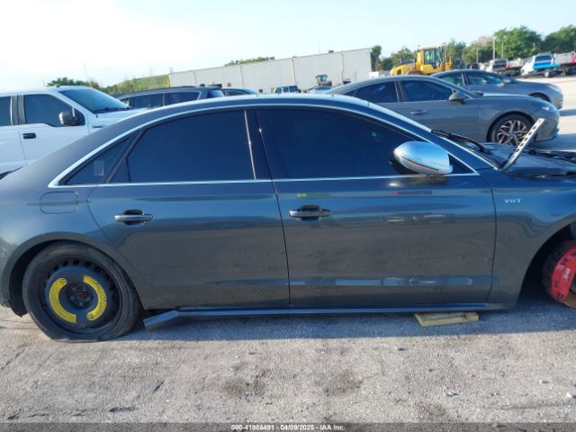 WAUK2AFD5FN021986 Audi S8 4.0t