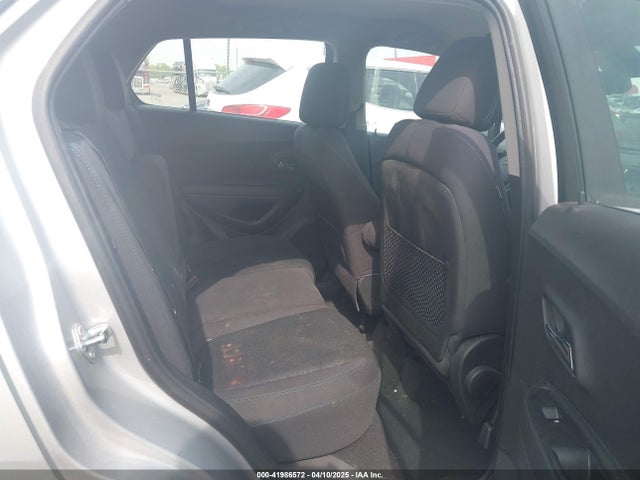 3GNCJKSB0FL256520 Chevrolet Trax 1ls