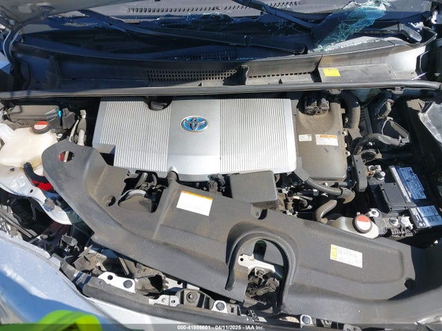 JTDKARFU0G3504772 Toyota Prius Three
