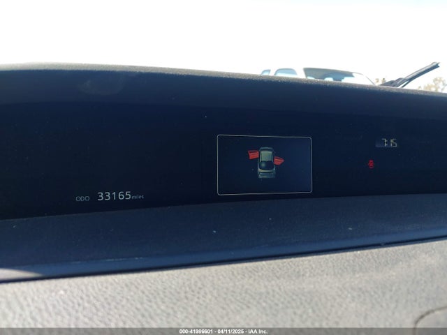 JTDKARFU0G3504772 Toyota Prius Three