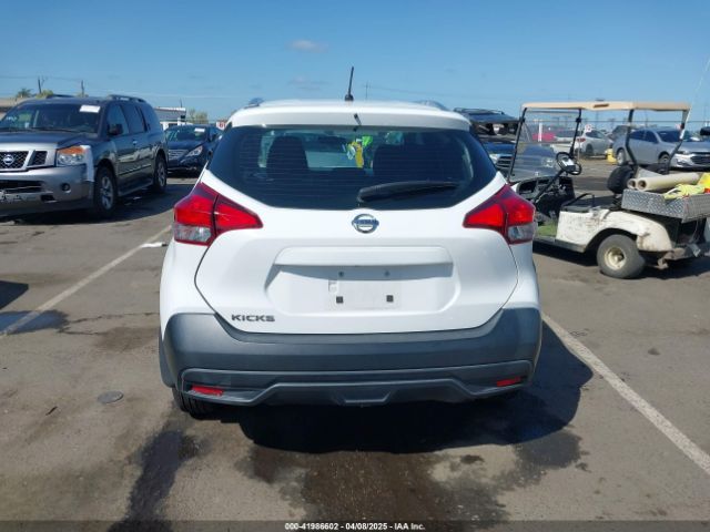 3N1CP5CU8KL491396 Nissan KICKS S