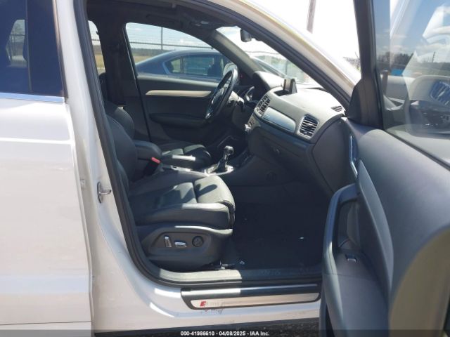 WA1GFCFS9GR022778 Audi Q3 2.0t Premium Plus