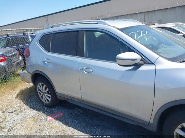 KNMAT2MT7JP590654 Nissan ROGUE SV