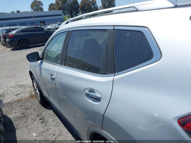 KNMAT2MT7JP590654 Nissan ROGUE SV